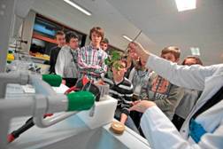 Noc Biolog�w na Wydziale Biologii na UAM
